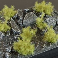 Gamer`s Grass: Spikey Green 12mm Tufts