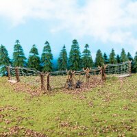 Corner Barbed Wire Fences and Gate (x4)