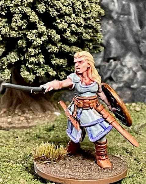 Viking Shieldmaiden: Helga