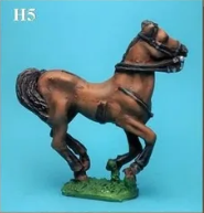 28mm Napoleonic`s Heavy Horses Galloping - Head Up